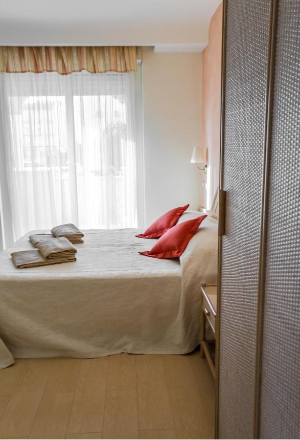 Hotel Derby Exclusive Milano Marittima Esterno foto
