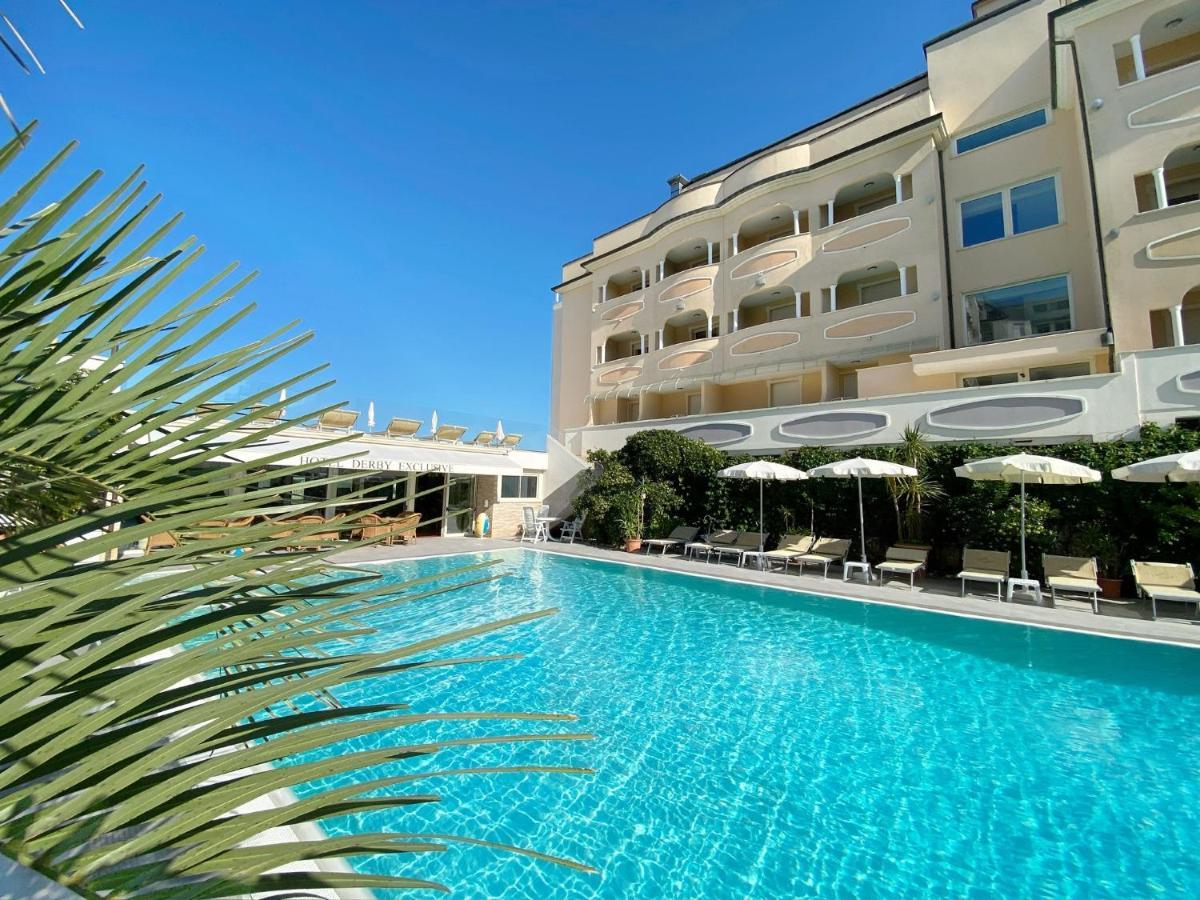 Hotel Derby Exclusive Milano Marittima Esterno foto