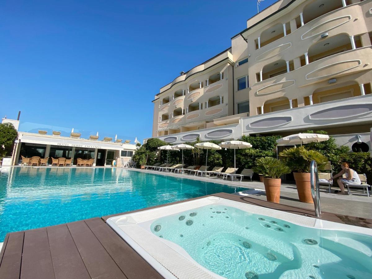 Hotel Derby Exclusive Milano Marittima Esterno foto