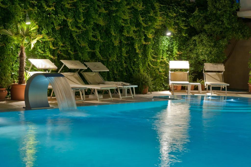 Hotel Derby Exclusive Milano Marittima Esterno foto